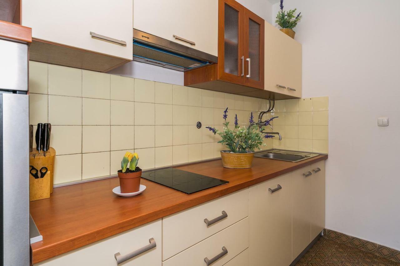 2 Bedroom Apartment/Parking/Market สปลิท ภายนอก รูปภาพ